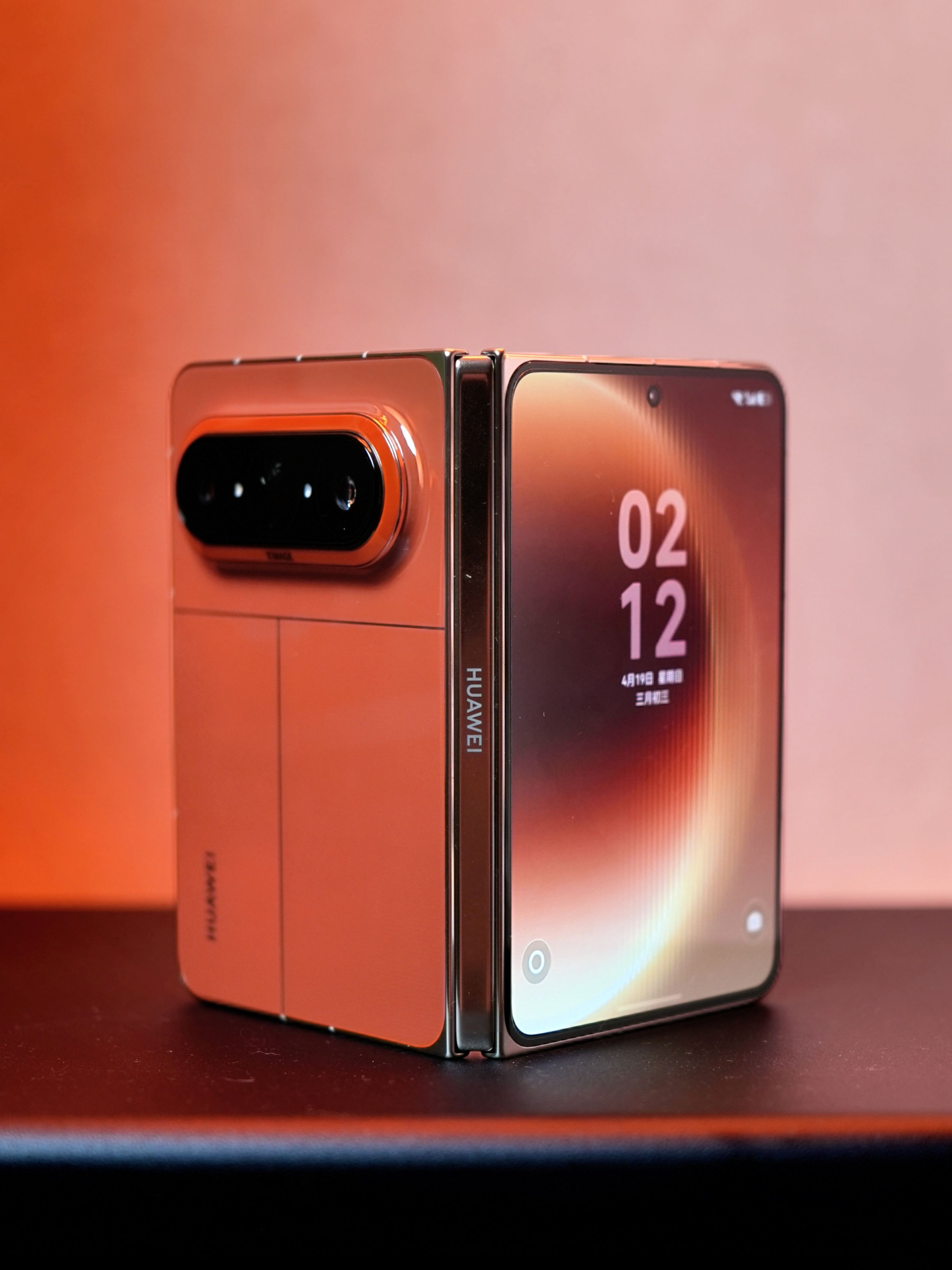 华为PuraXMax刚发布，10999元起就能入手，直接对标MateX7。