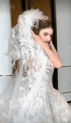 国外的大妞也是不错的，现在很多人都娶外国媳妇儿了