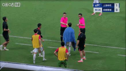 知道本赛季成都蓉城为什么成功吗？通过这件小事就知道俱乐部管理有多细。成都蓉城客