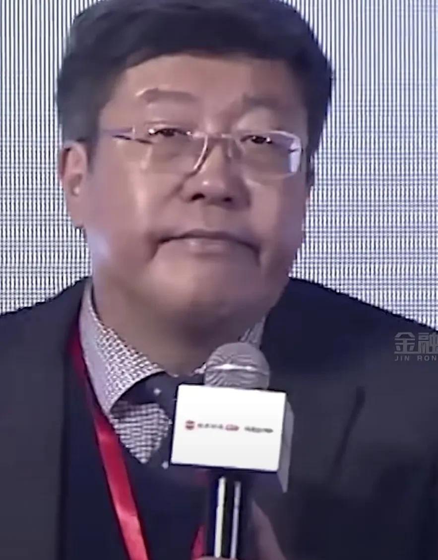 真正的房奴是没有买房而租房的人这位大咖发表了一个耳目一新的观点：真正的房奴是没