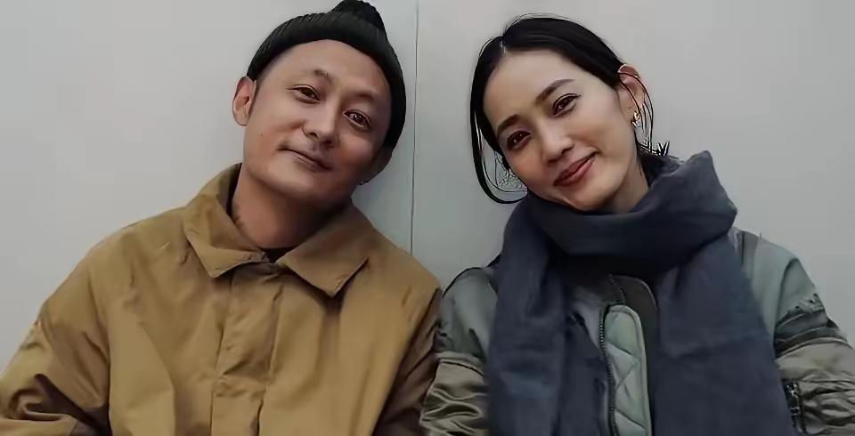 明眼人都能看出来​​余文乐宣布离婚​​不是因为女方家庭变故，而是两人长期聚少
