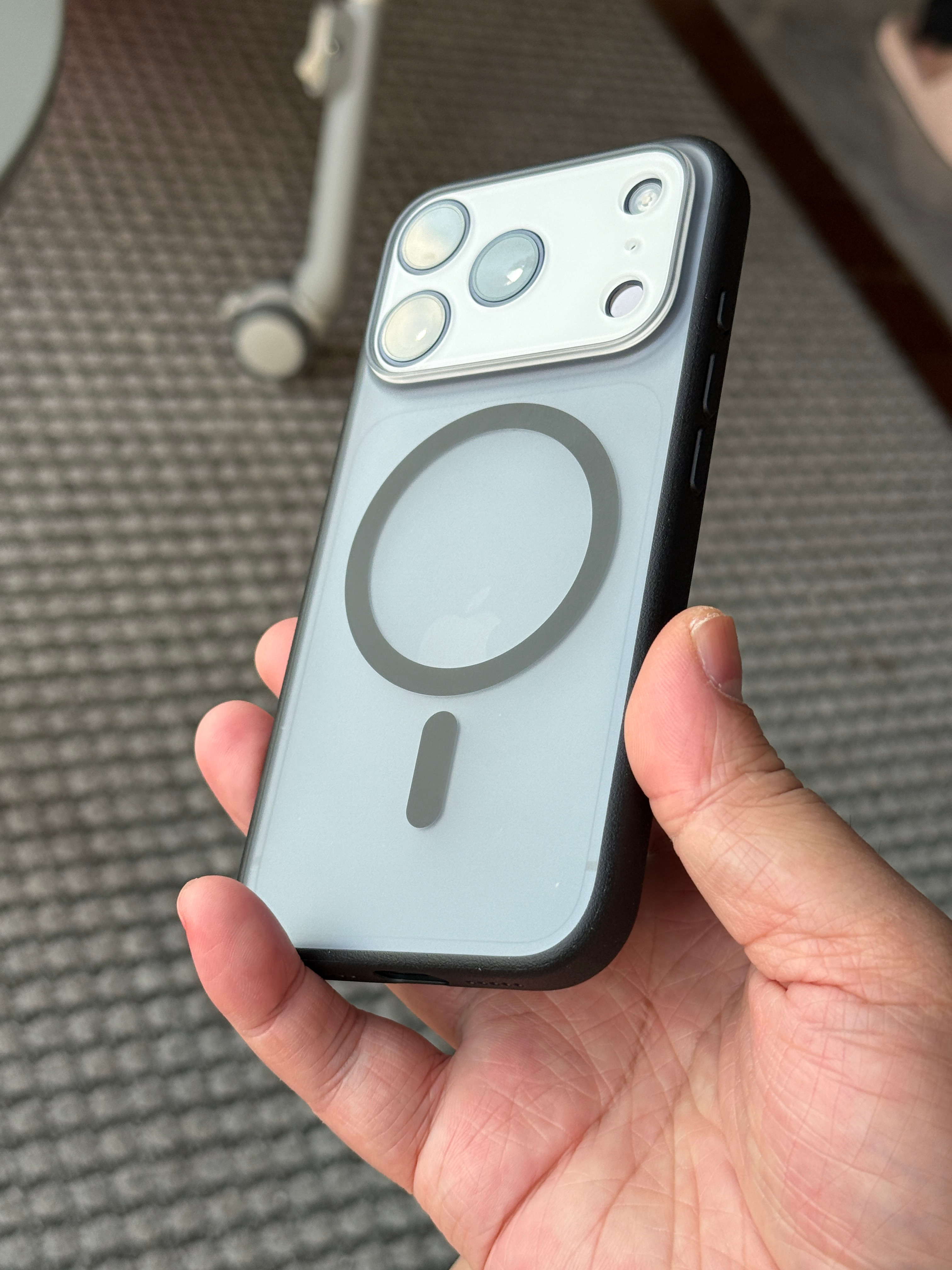 芭比Q了锁屏密码都不记得了