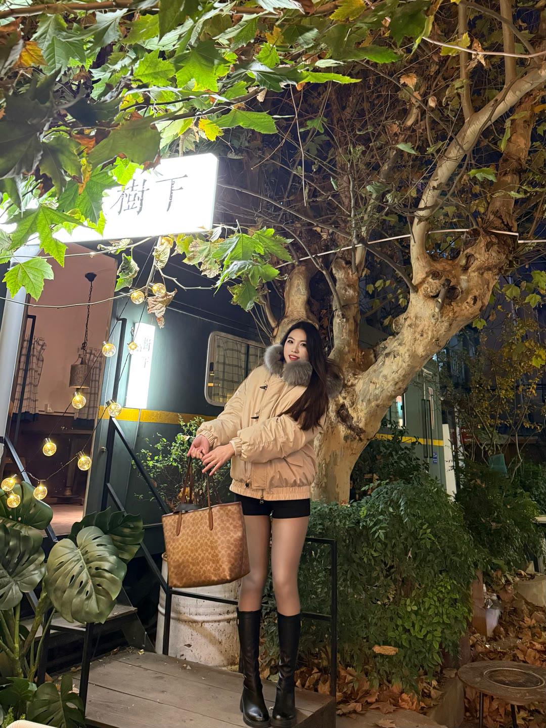 如何穿得优雅有气质