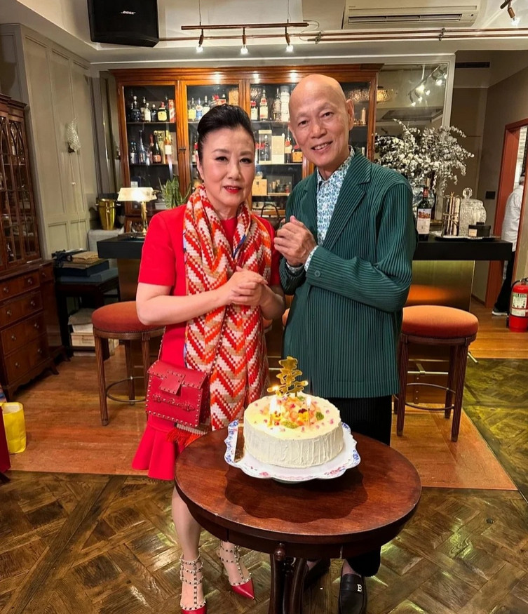 78岁的罗家英与癌症抗争四年后，才终于明白一个道理：娶妻真不能娶不懂得关心自己