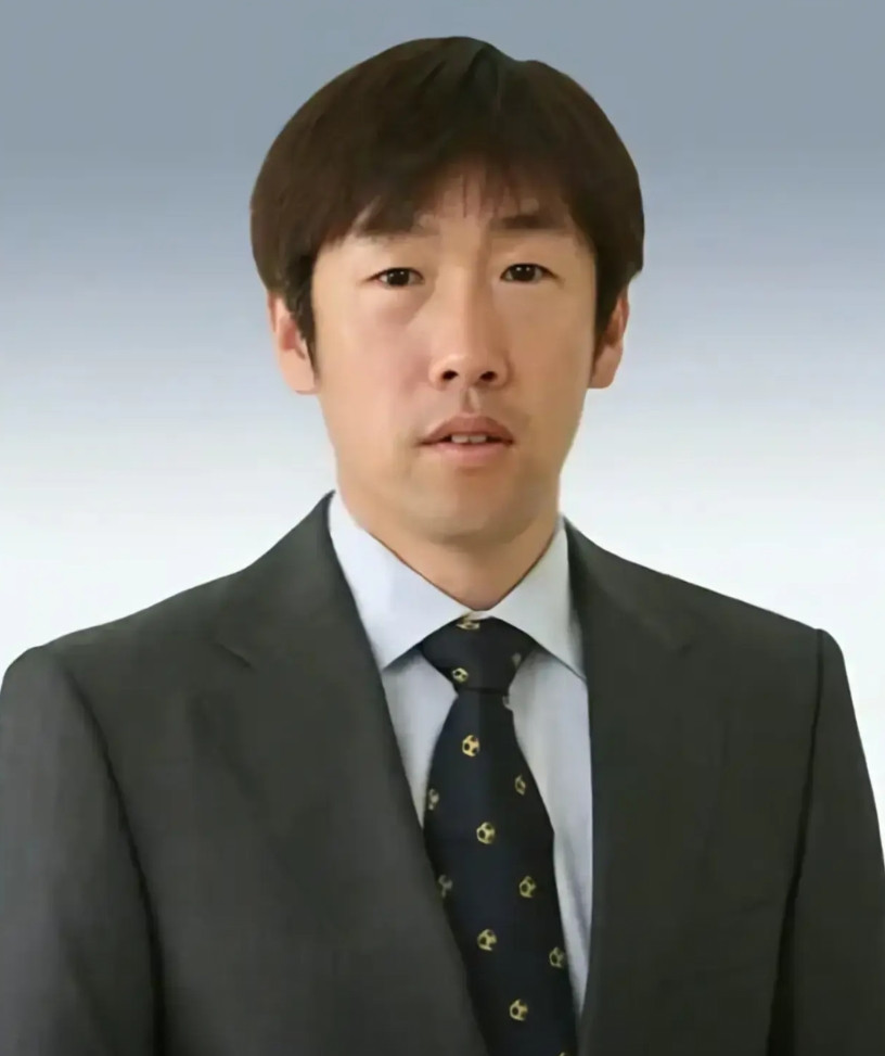 高洪波真的太可惜了！回顾国足主帅更迭，高洪波的离任确实令人扼腕。他在执教期间