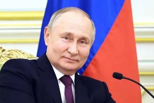 泽连斯基终于看透了！俄乌战争打到现在，乌克兰和北约才终于看明白：俄罗斯最后的希望