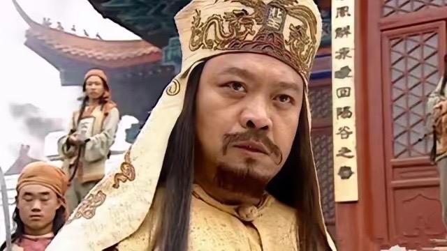 太平天国为什么最后打不过曾国藩呢？太平天国犯的最大错误，就是把所有能得罪的阶