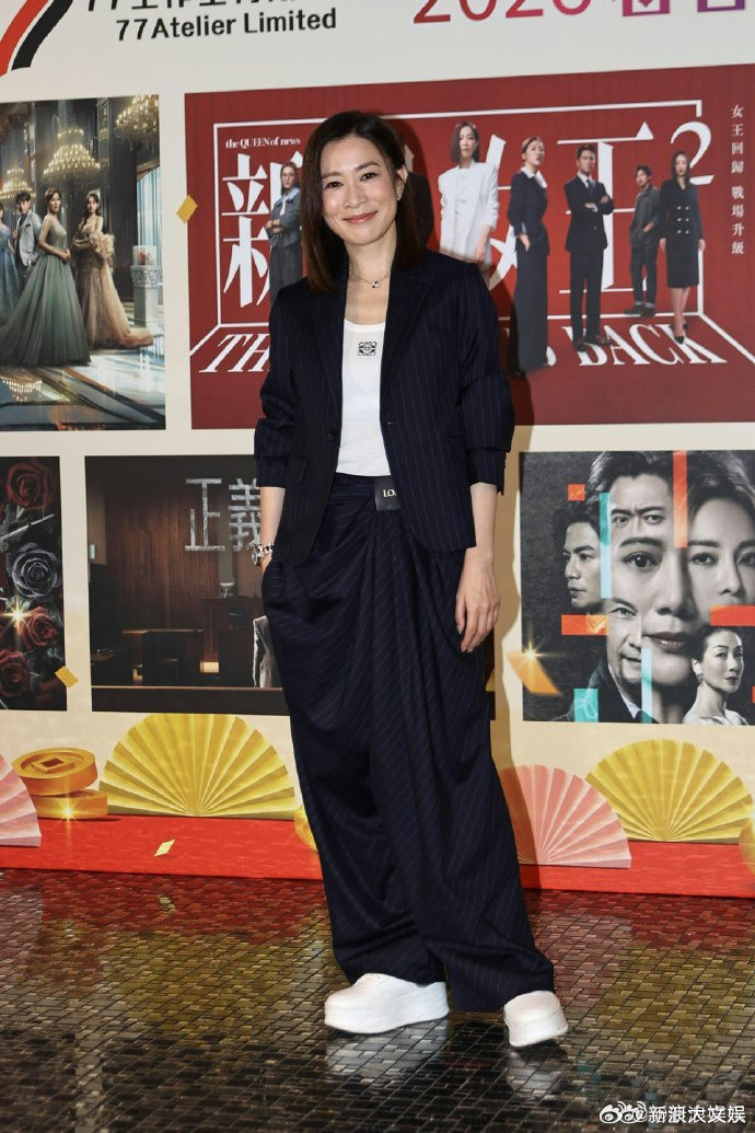 佘诗曼回应让TVB转亏为盈佘诗曼功劳不止我一个据港媒，昨日出席活动，回应《新