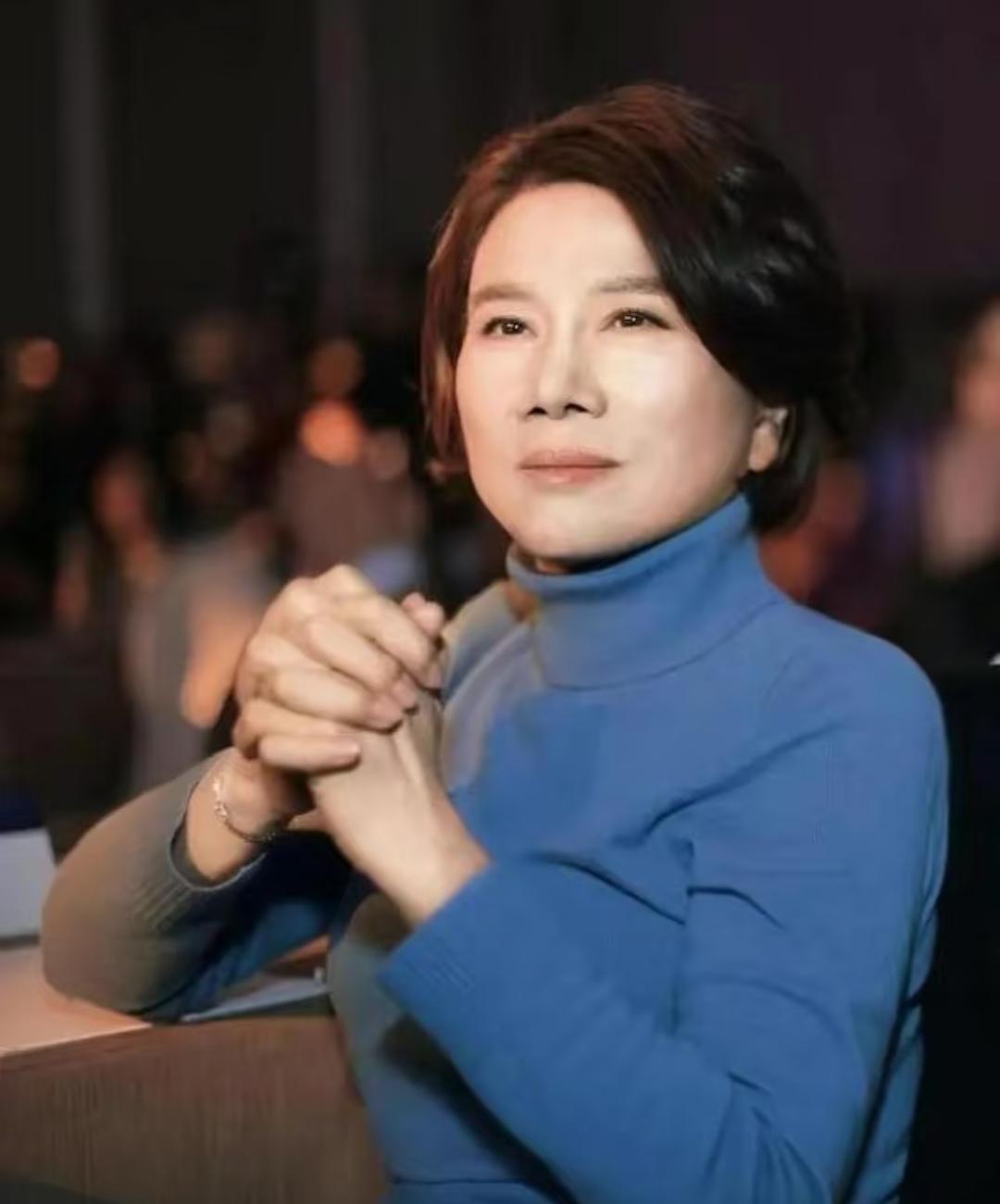 谁能想到董明珠去年清仓1.1亿股闻泰科技，被骂“不懂投资”，今年竟成了最清醒的预