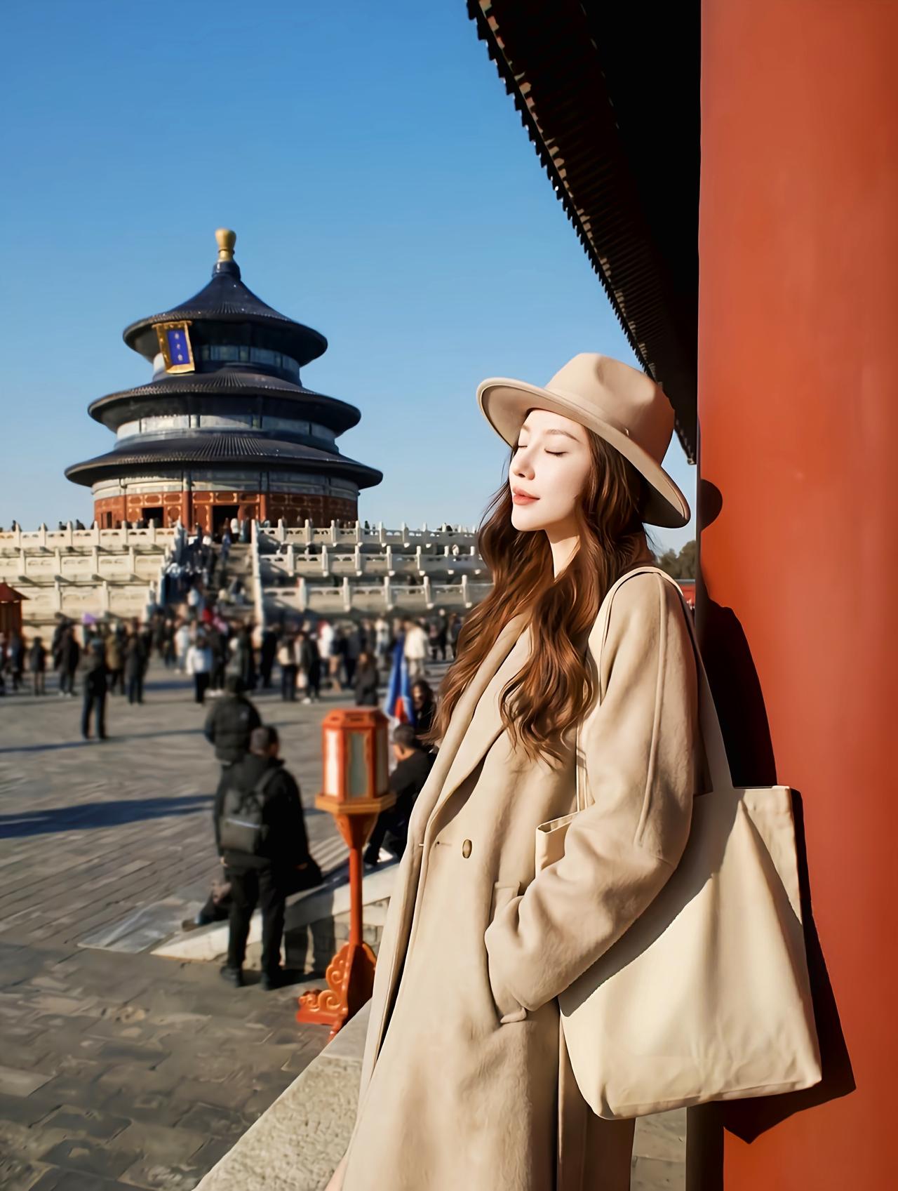 在历史的长廊中，感受时光的静谧与美好。
