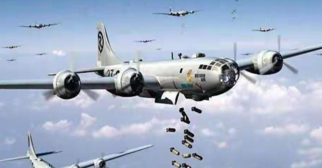 很多人以为日本怕的是中国的歼-20或航母战斗群，错了！真相是，东京根本不怕你的先