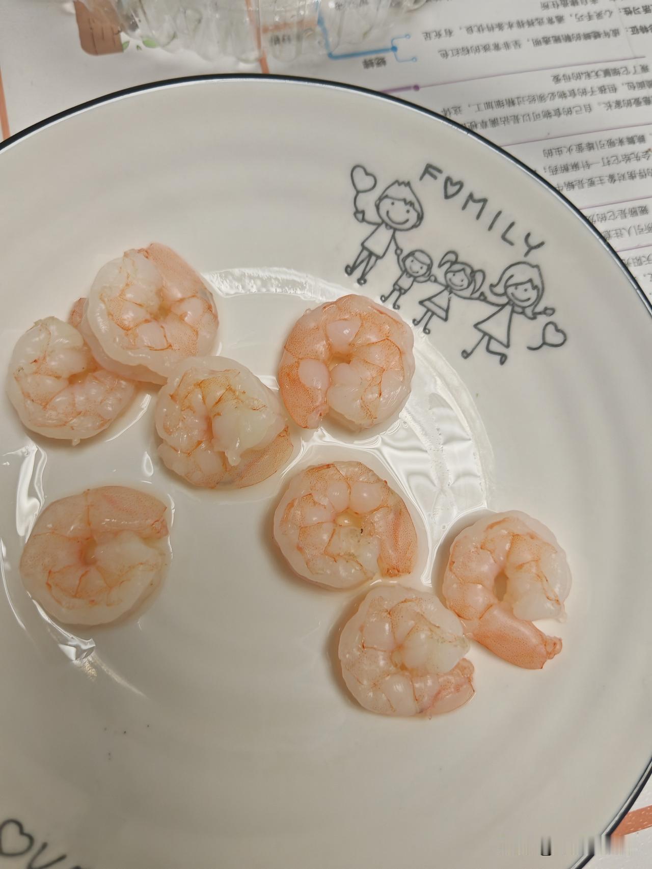 如果自己喜欢守时，遇到不守时的人就果断分手。人的行为是有惯性的，绝不可能改变。我