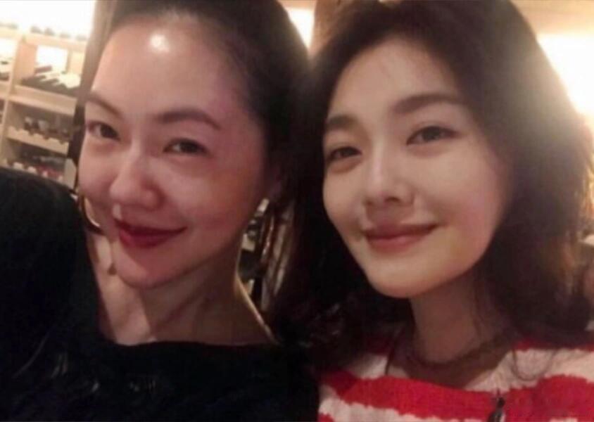 小S说会慢慢变成大S的姐姐小S和姐姐一样大了，我的天时间怎么过得这么快小S
