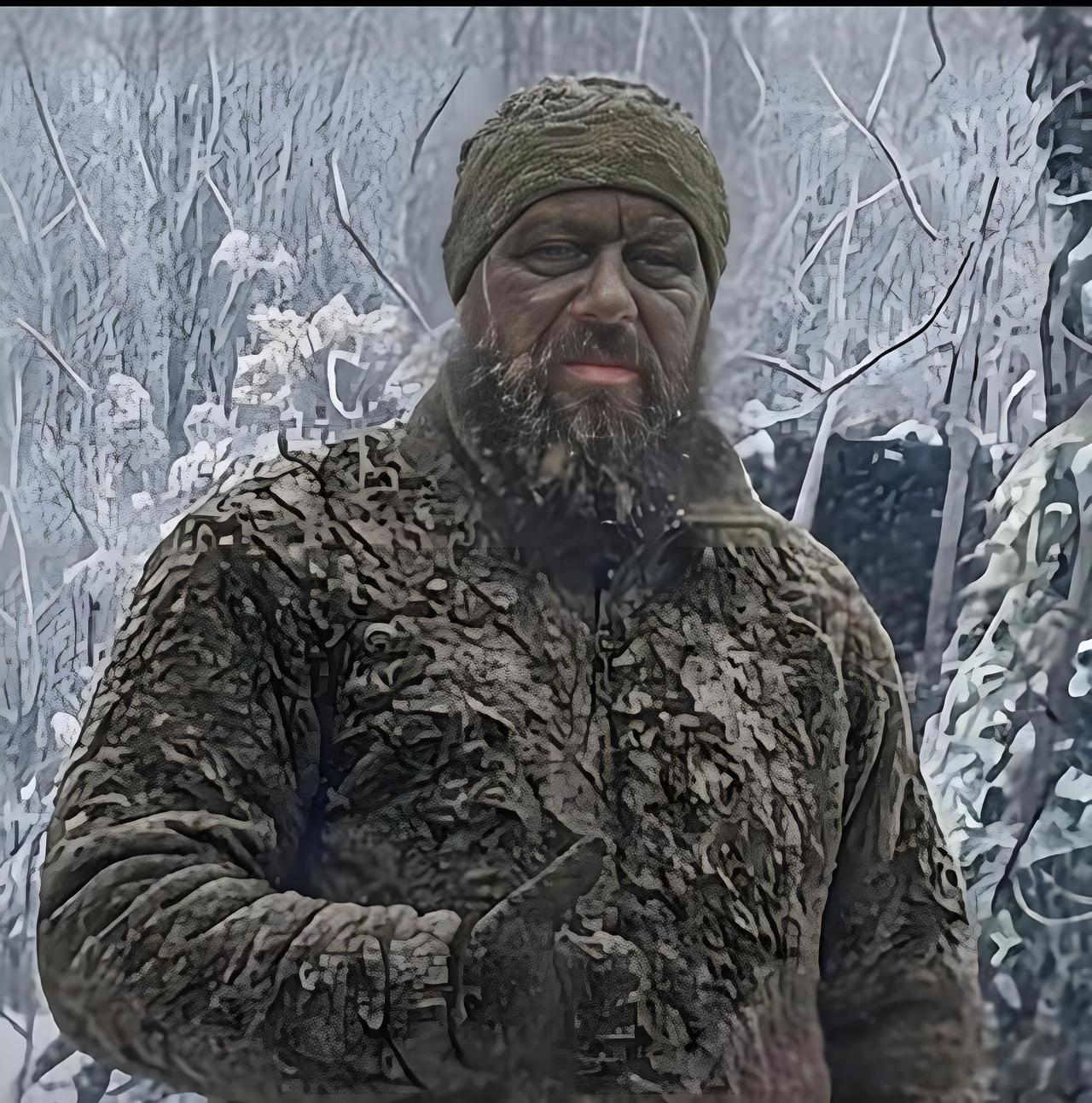 在哈尔科夫州的战场上，又一位“小强”般的俄军士兵出现了。据报道，俄军士兵库尔加