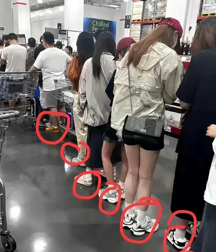 舒适才是硬道理，皮鞋彻底无市场了