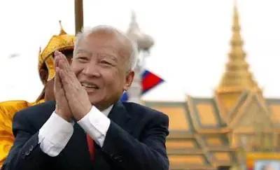 柬埔寨前国王西哈努克曾经想收回权力的，并不只是做个国家的象征。郎诺政变后，西哈努