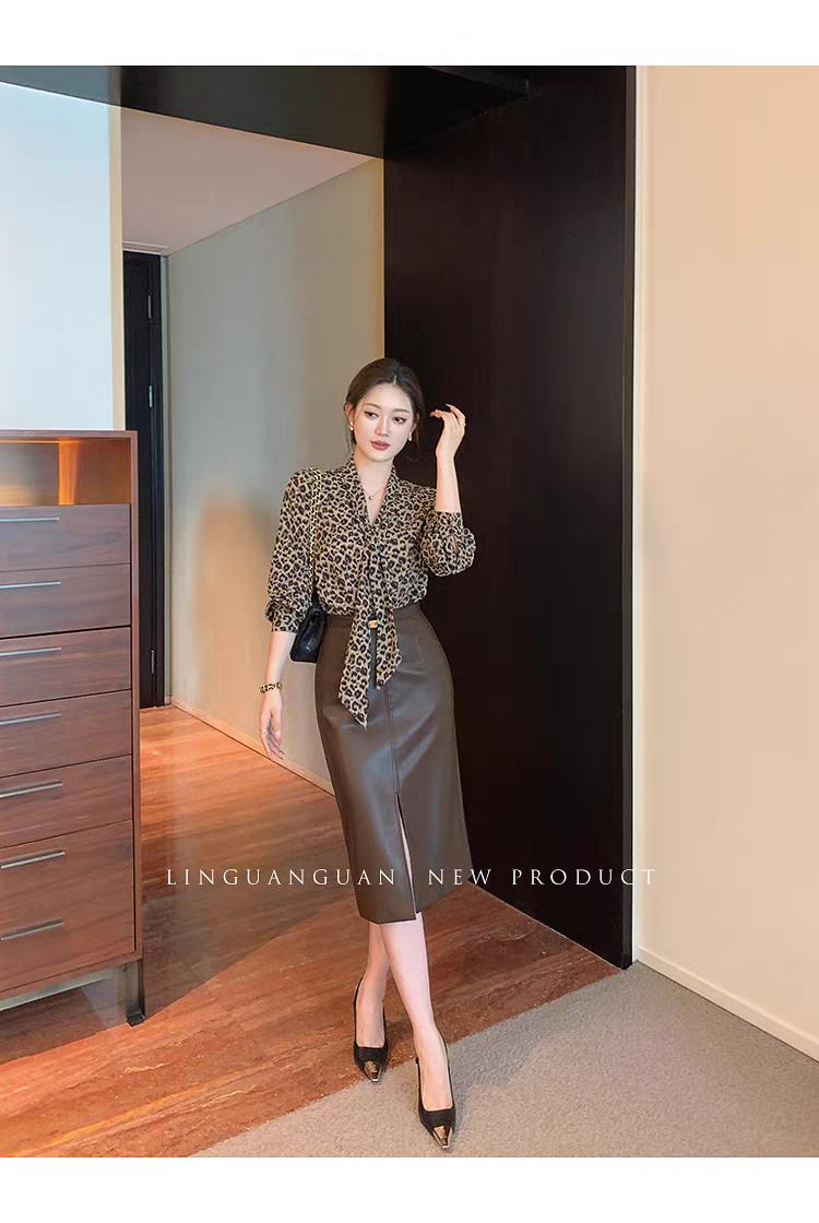 雪纺豹纹衫堪称早春女装的一绝！这件有着法式小资风格的长袖上衣，独具特色又美观动人