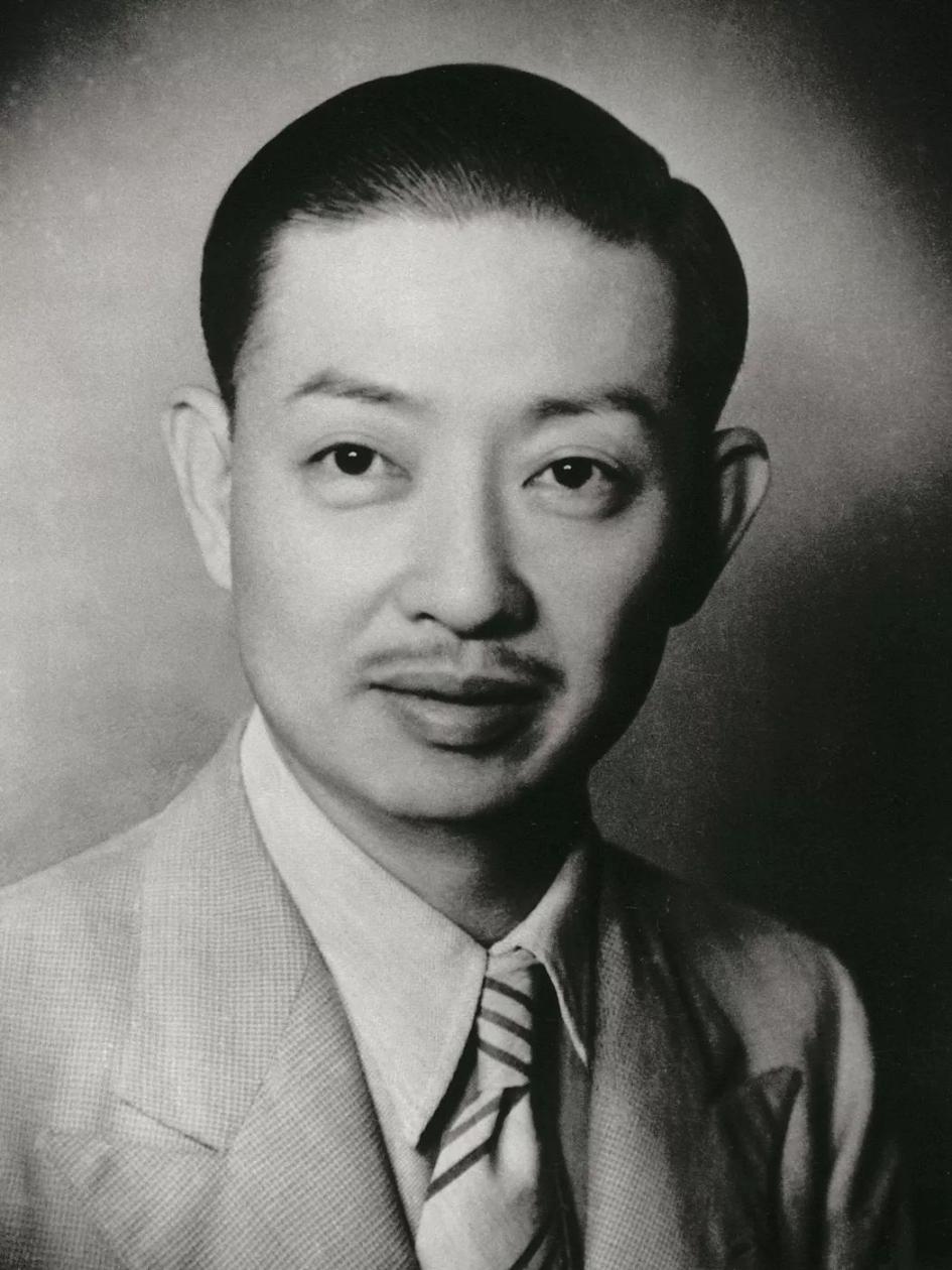 梅兰芳轶事一吴钢是著名评剧演员新凤霞儿子，而新凤霞是梅兰芳徒弟，唯一不是
