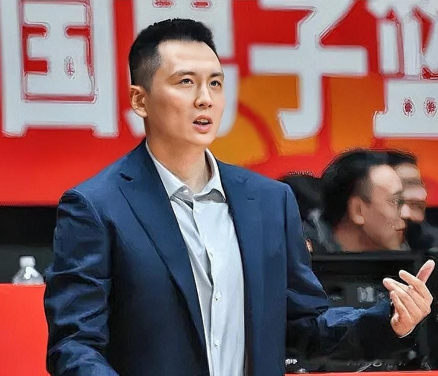 上海男篮主帅卢伟赛后终于说出了心里话！今日CBA常规赛，上海101-89战胜