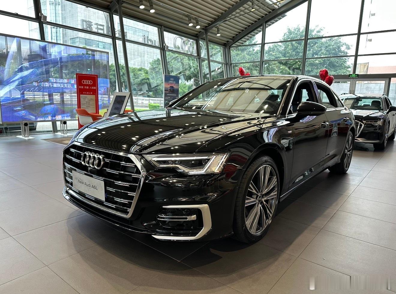奥迪A6LC8老款各地区价格差异还是很大的454900奥迪A6L贵州