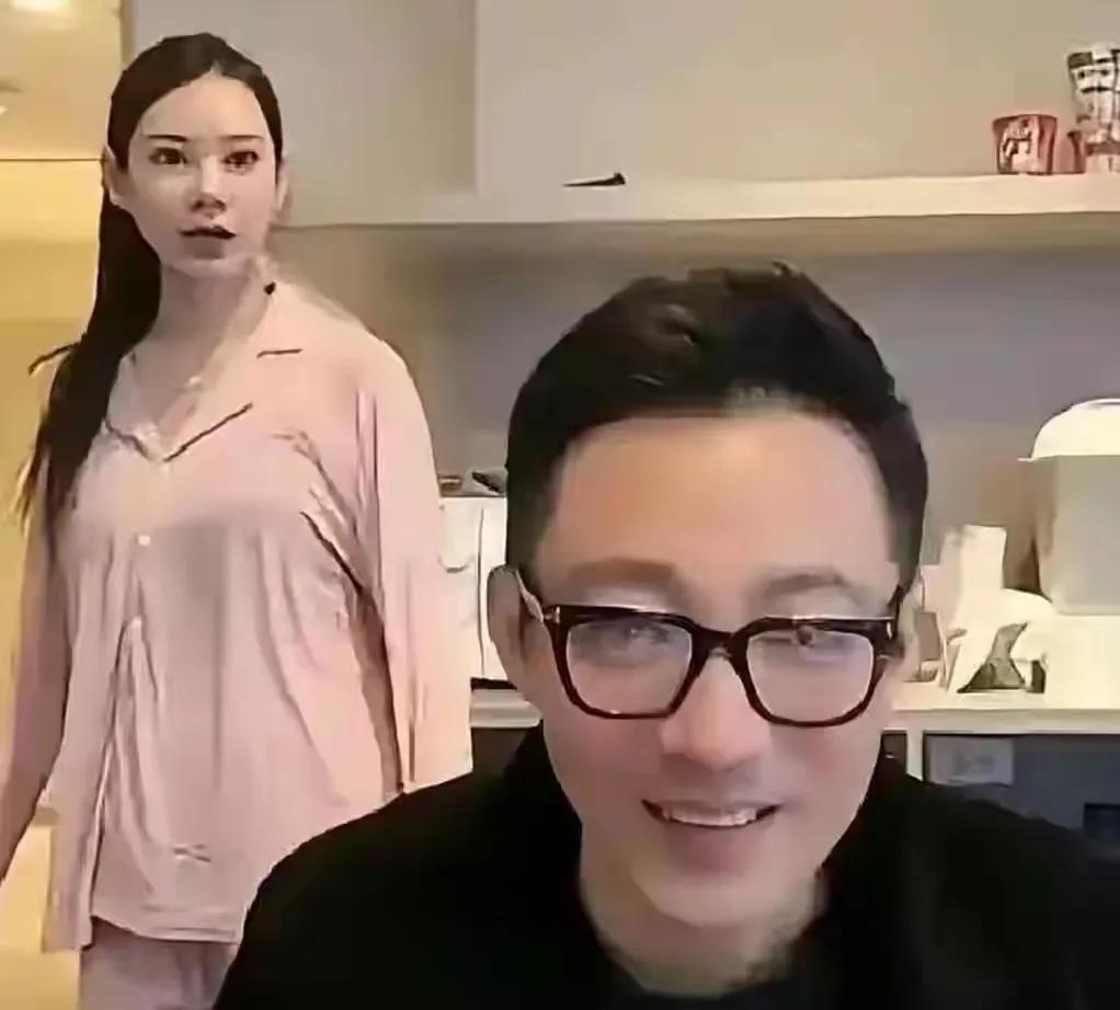 对马筱梅，不少人以前观感不错。但生完孩子后，感觉她的状态似乎有些变化。像最近