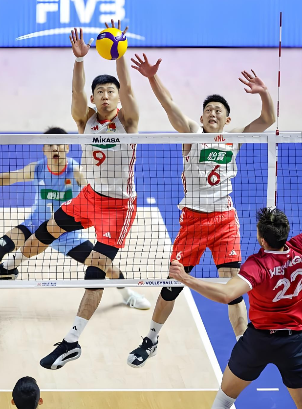 男排联赛4强出炉，北京男排遗憾出局!男排联赛季后赛已全部结束，4强也全部诞生，