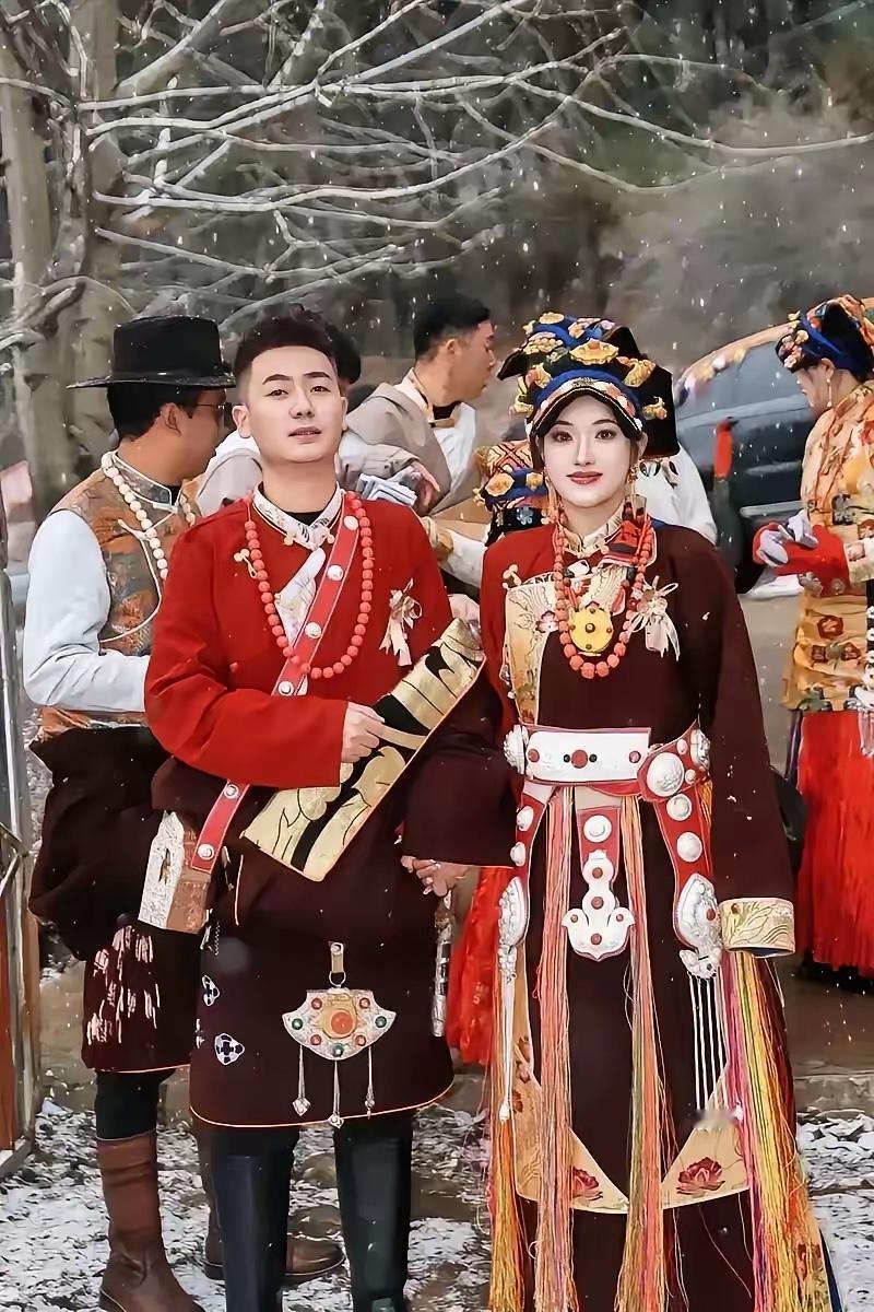 大家可别被川藏线的浪漫滤镜骗了，真谈起汉藏通婚，现实可比想象残酷得多。很多人