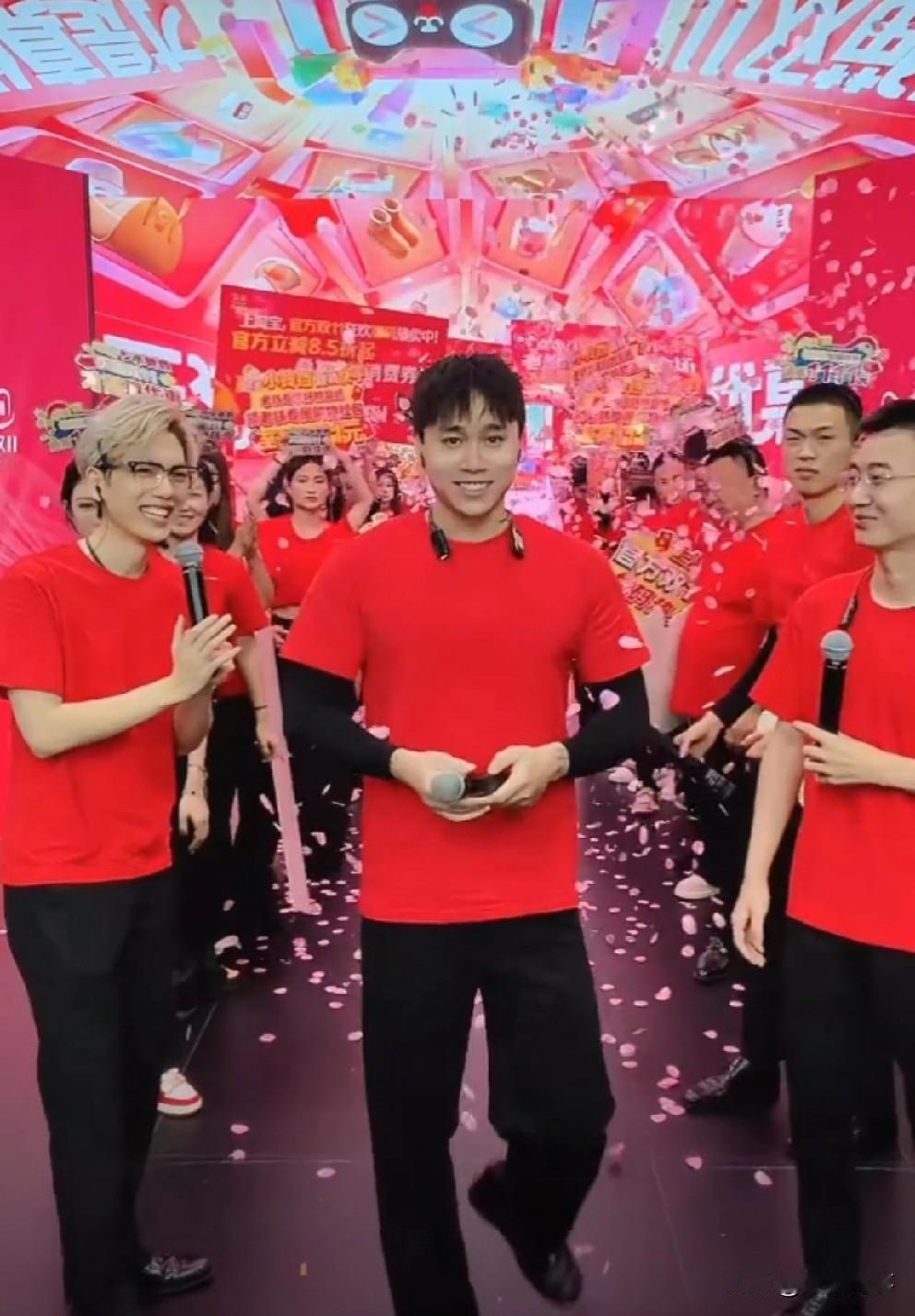 刘二狗团播助理出现重大失误破坏气氛!今晚是629团播任务,