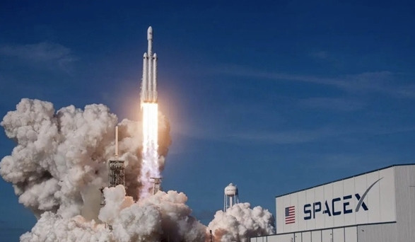 【狂堆发射效率！SpaceX拟全球布局太空港：支撑星舰每年数千次发射】据媒体报道