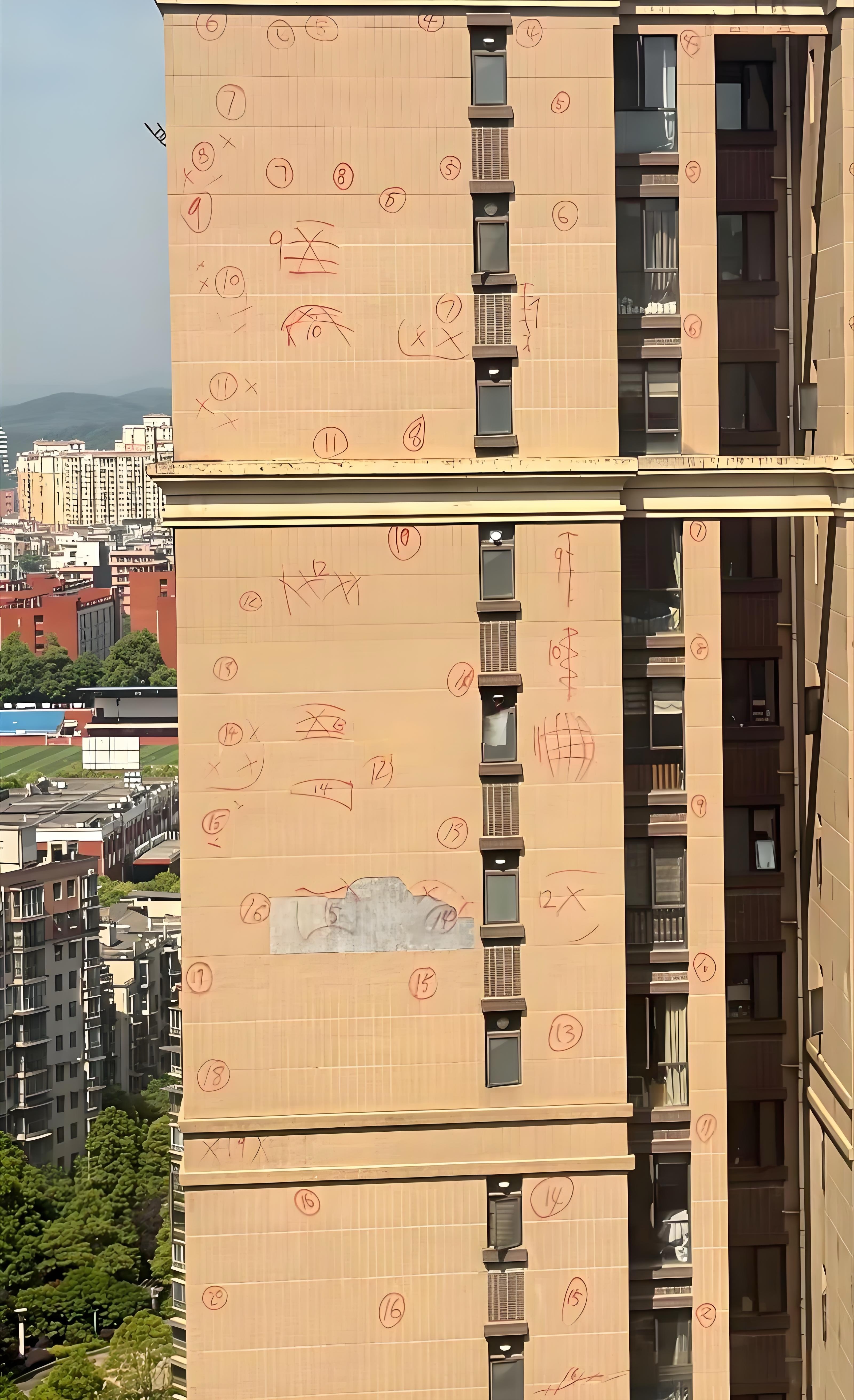 房子建好了居然忘了擦