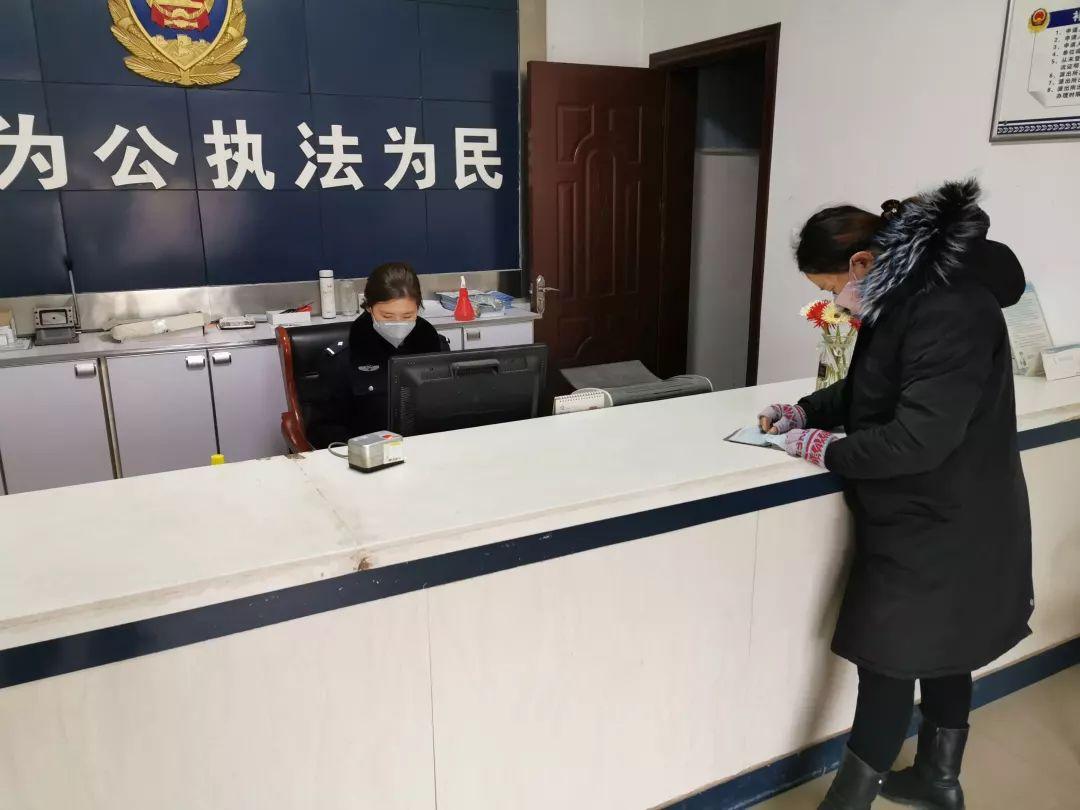 职工社保和农村养老能不能合并？讲明白，免得白白吃亏很多在外打工的农民朋友都