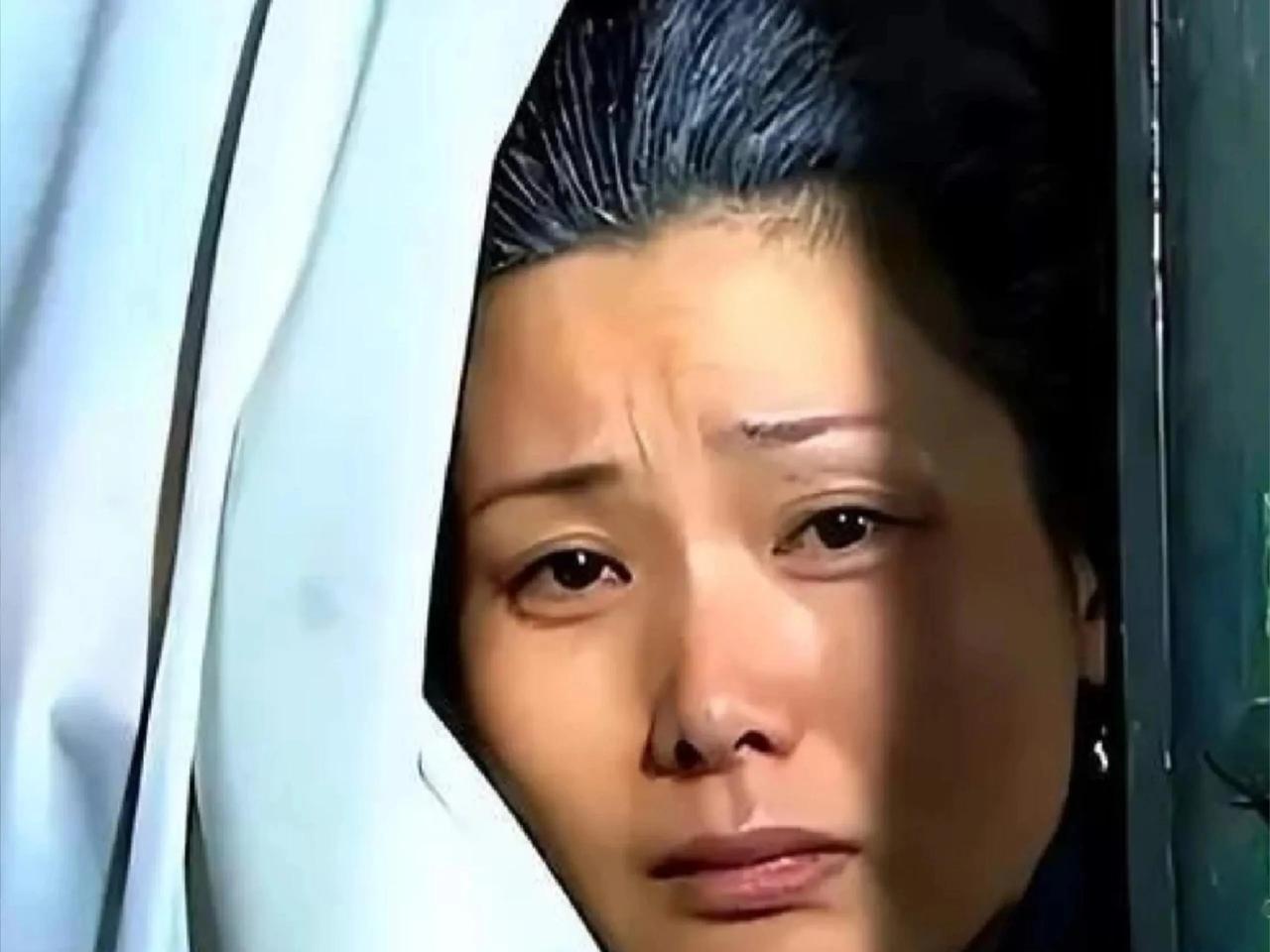 重温《大宅门》：杨九红至死不知，她曾有4次与女儿相认的机会白佳莉带着母亲杨