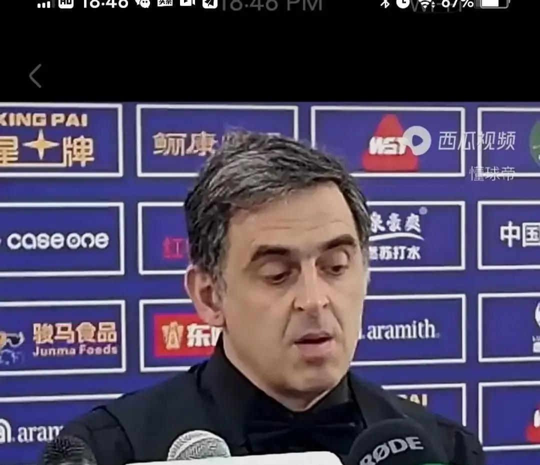 奥沙利文赛后撂下一句狠话，直接把天聊死了。“现役的，一个都别想追上我。”这