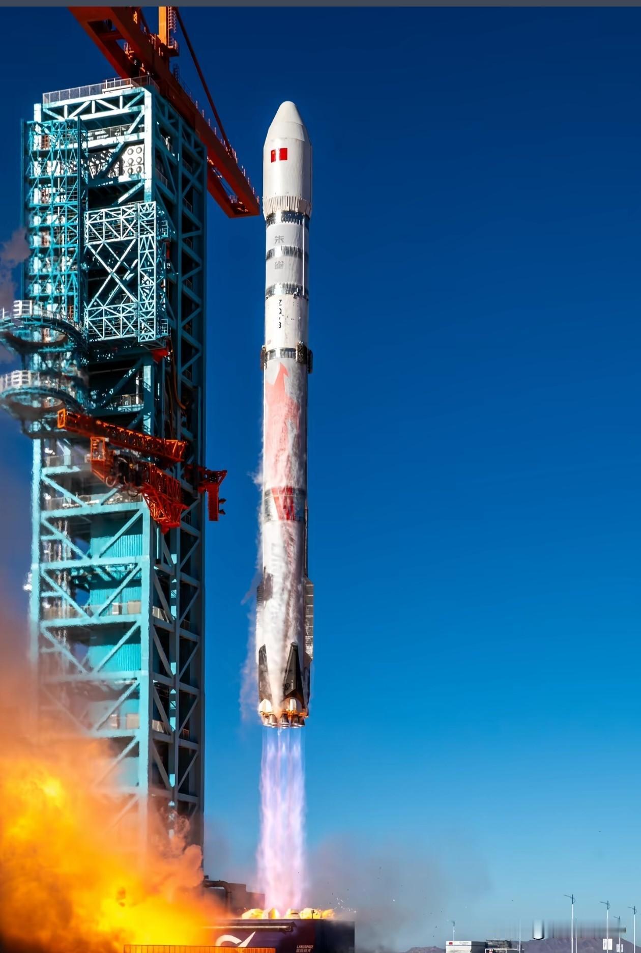 今日的足迹，明日的坦途！朱雀三号为成功积累数据今天，朱雀三号火箭回收试验未能