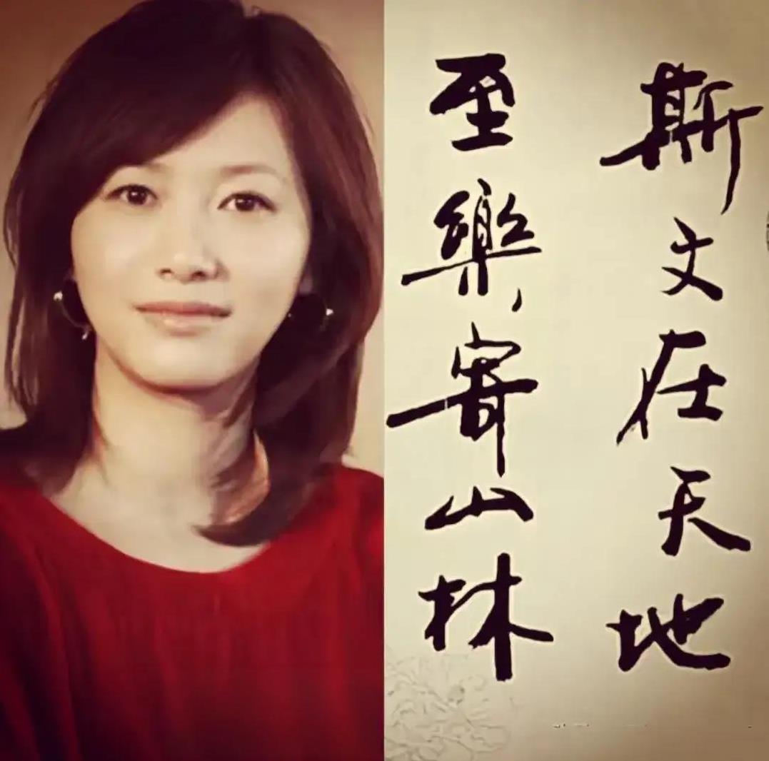 何赛飞的字比徐静蕾的字看起来舒服多了。说实话，一直想不通为什么徐静蕾的字那么多
