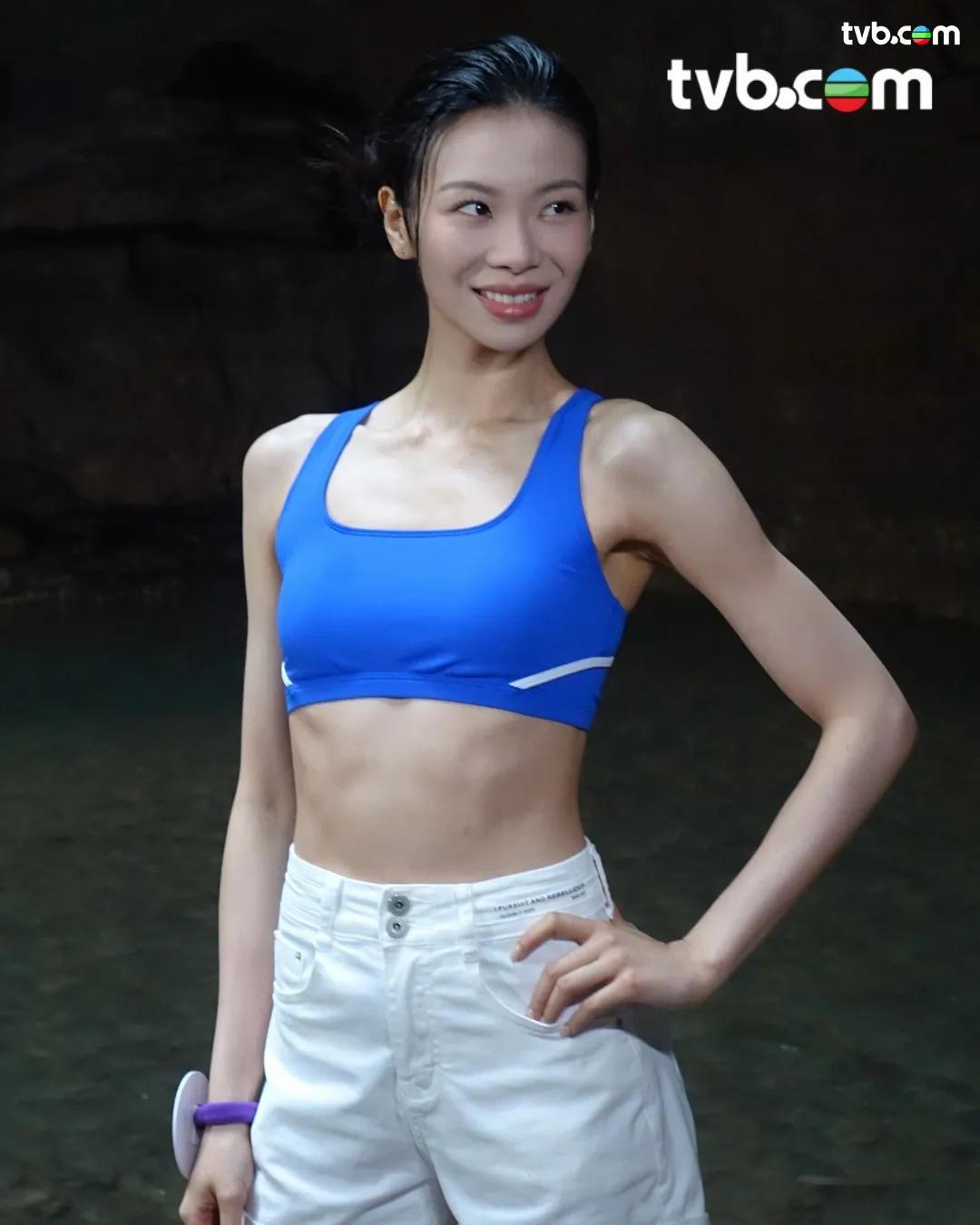 香港小姐2026｜12位佳麗仙人洞影寫真洞頂狂滴水猶如落大雨.《2026香港