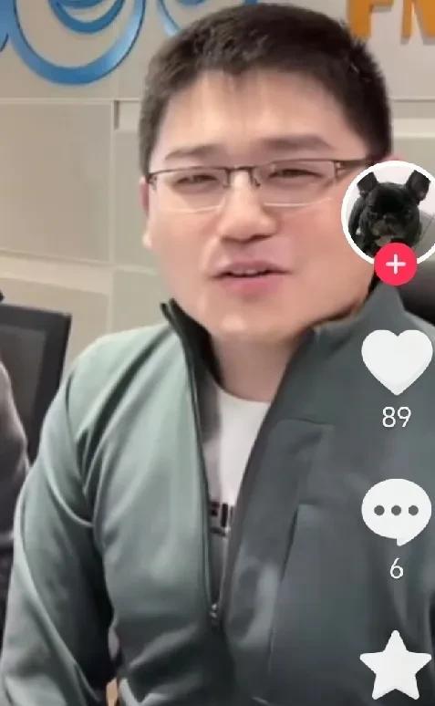 近日，天津著名相声大师马志明之子马六甲参加一档节目，有观众问马六甲你是马氏相声第