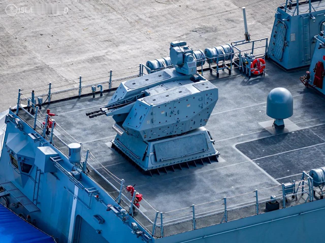 不得不承认，菲律宾海军“米格尔·马尔瓦尔”号护卫舰，搭载的这门舰炮还是非常科幻！