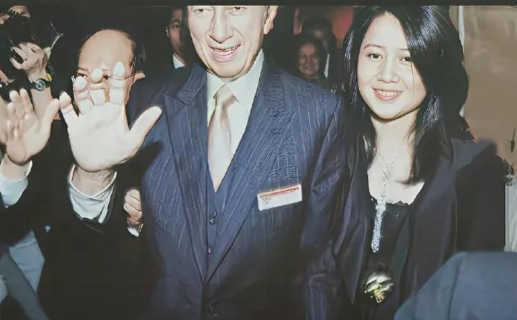 如果我是四太（梁安琪）在20多岁还没结过婚的情况下，嫁给60多的老头，我才不嫁，