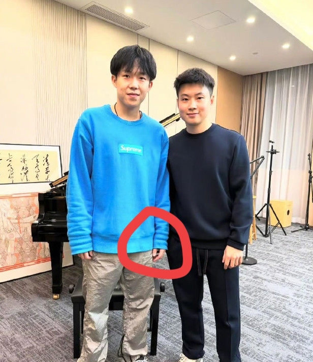 王楚钦真是深藏不露啊！不查不知道，一查吓一跳！真没想到王楚钦和赵心童还有这层