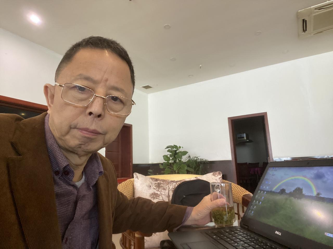 蒲子敏谈汝窑瓷器鉴定精要！问：专家说现存国内传存的汝窑瓷器仅有一百多件吗？答