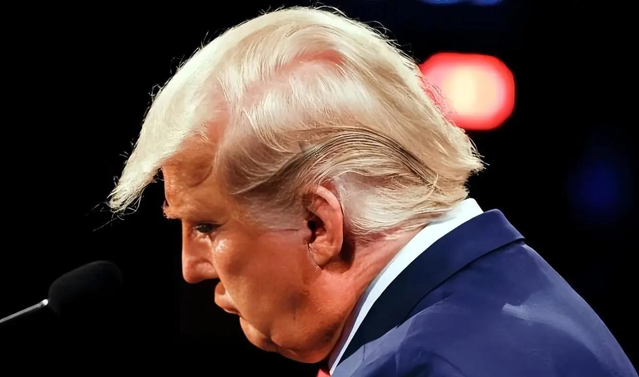 世界银行刚宣布要逐步停掉给咱们的贷款，美国那边就立马跳出来拍手叫好，一副大功告成