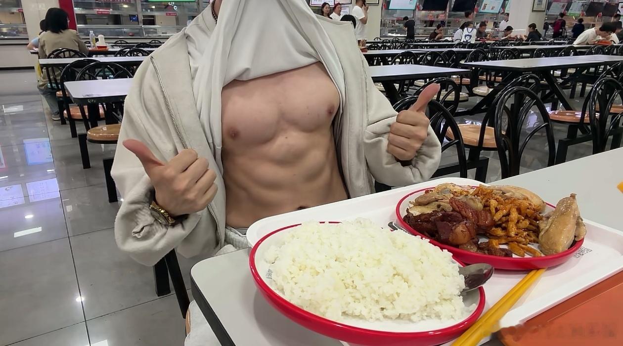 健身的人一顿都要吃这么多吗？