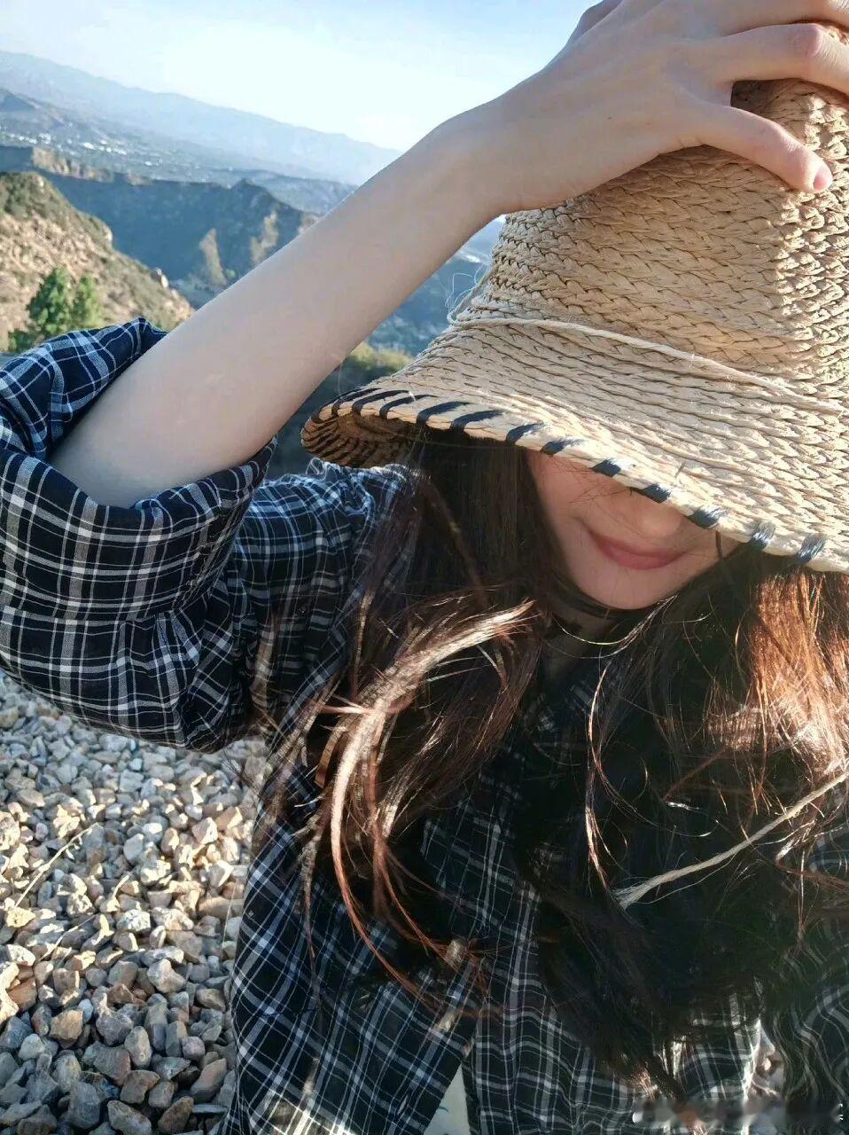 杨幂决战头像之巅，每一张俺都很爱，都好出圈～