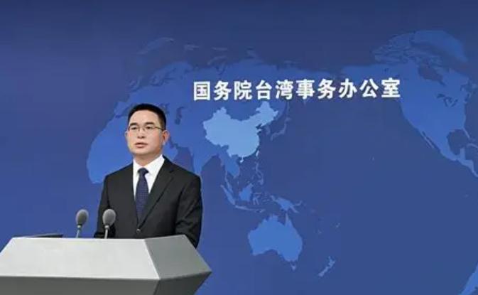 台湾炸锅了，后悔了，岛内大量民众呼吁各方一定要保持克制。 10月3日打开社交