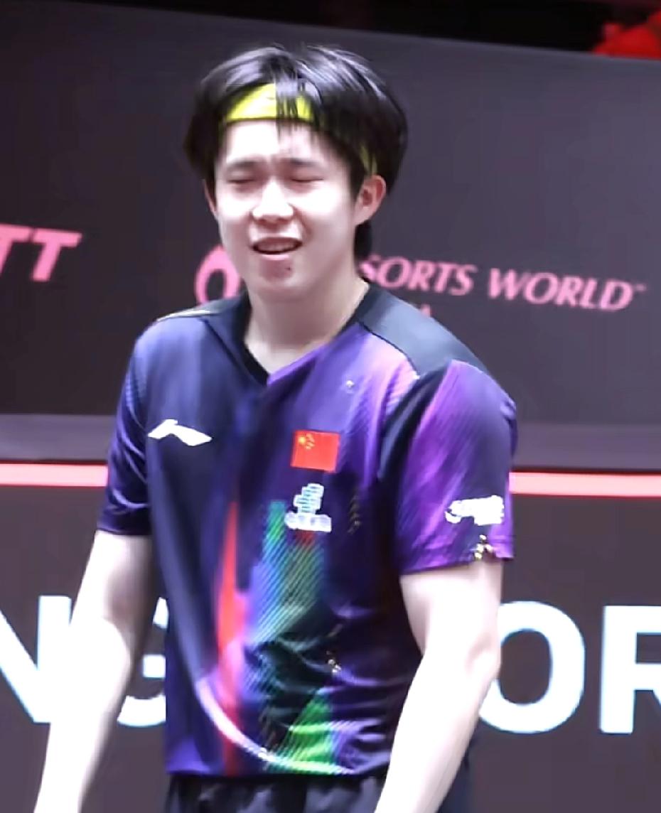 新加坡这个裁判是何方妖孽变换，专门来搞我们楚钦的心态；明明楚钦想结束，张禹珍想结