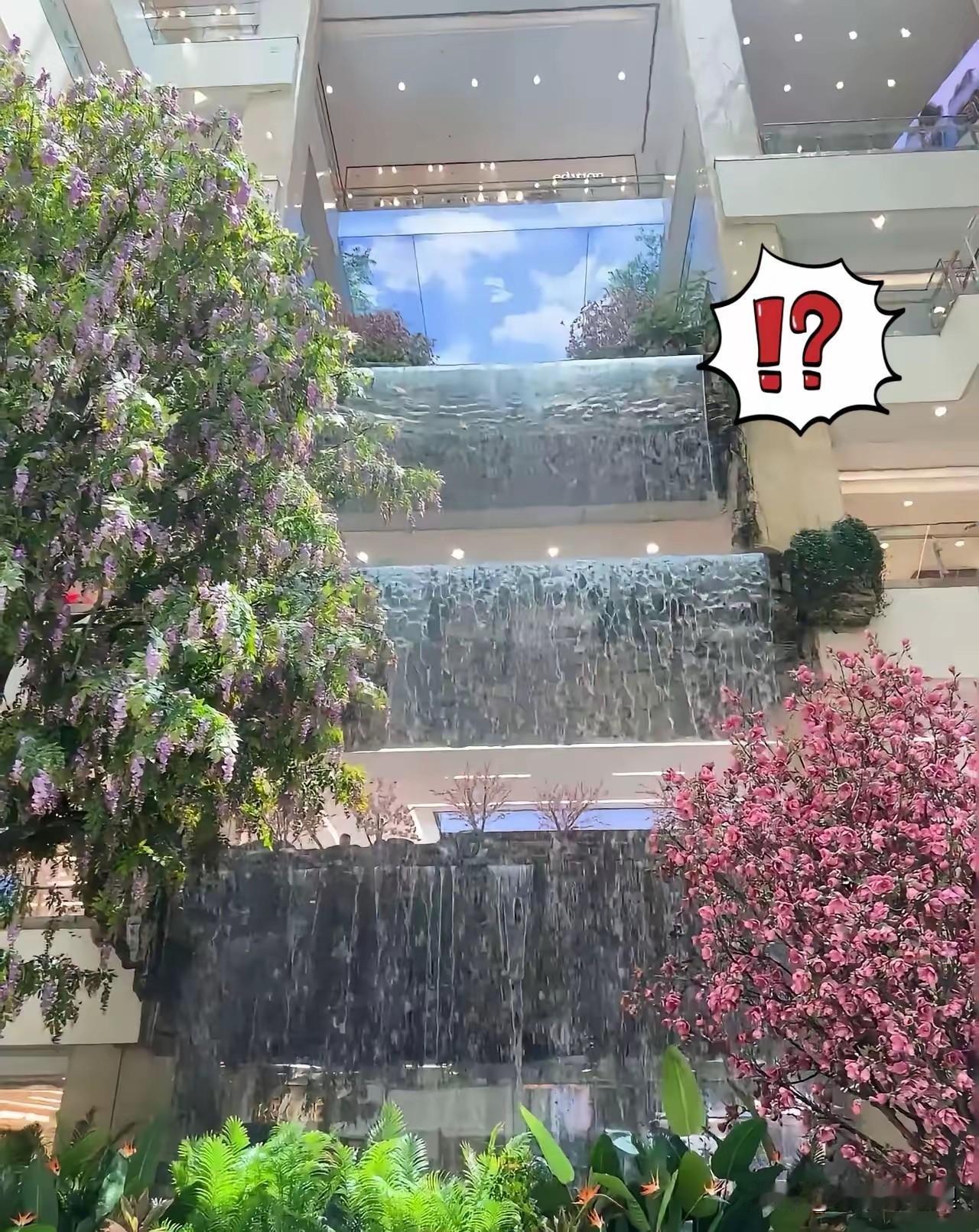 西安赛格这回，可是动真格彻查了！市场监管直接进场，让所有专柜都把2020到2