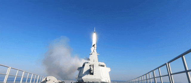 在中国海军和海警的应邀（硬要）围观下美日菲匆匆结束了所谓的肩并肩2026演习据说