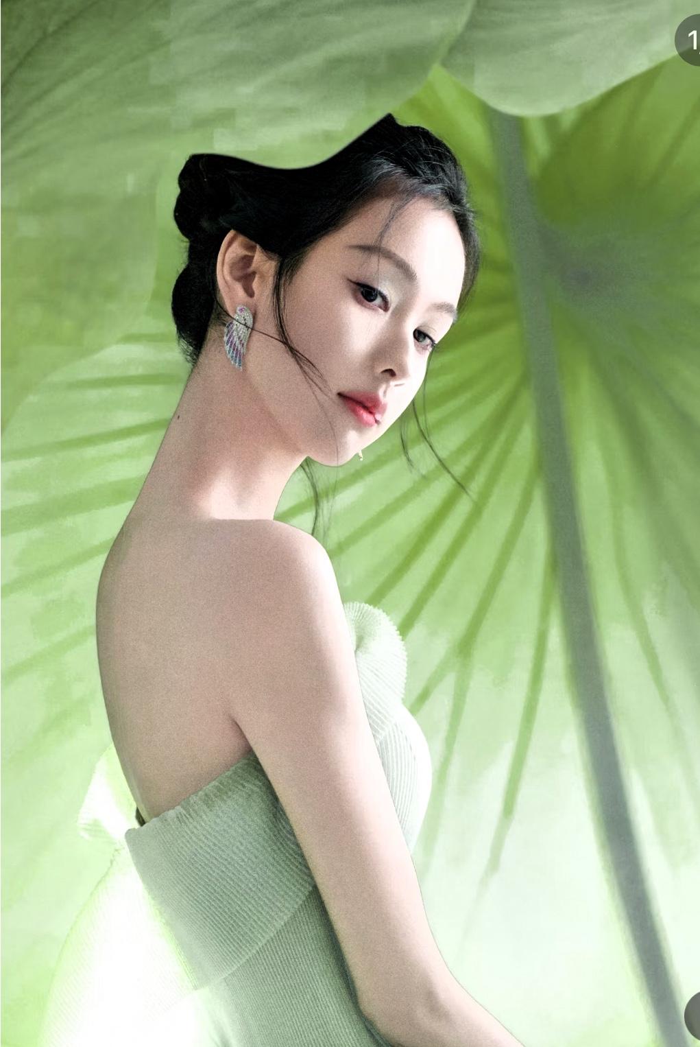 后来才懂不是运气好才有钱​而是命里有钱本就是富贵命，才会运气好。不是什