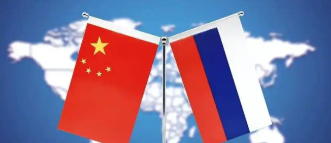 东方支撑俄罗斯，西方制裁没招---